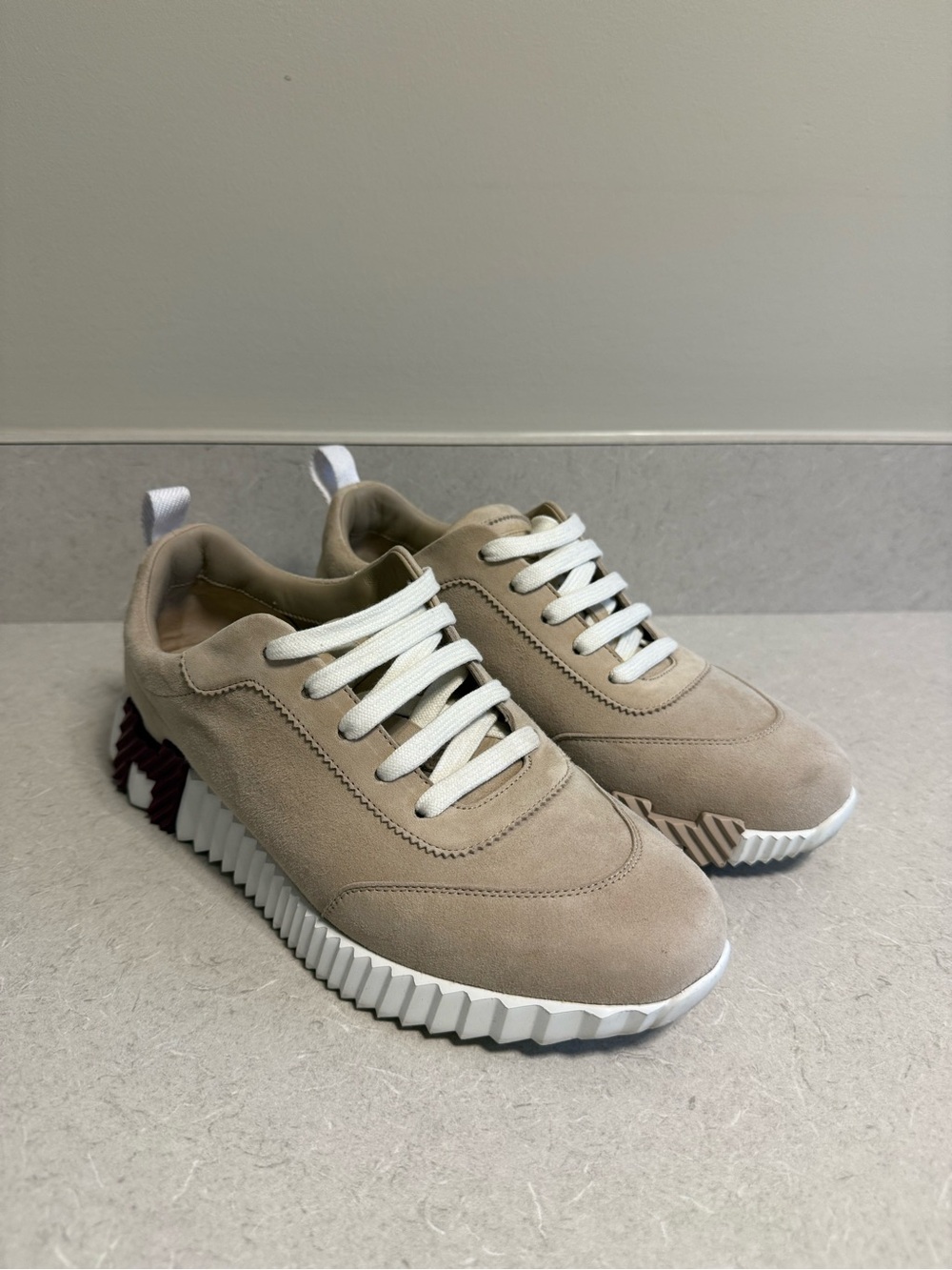 Auth Women’s Hermes Bouncing Sneakers, Color Blanc Gomme, size 38.5